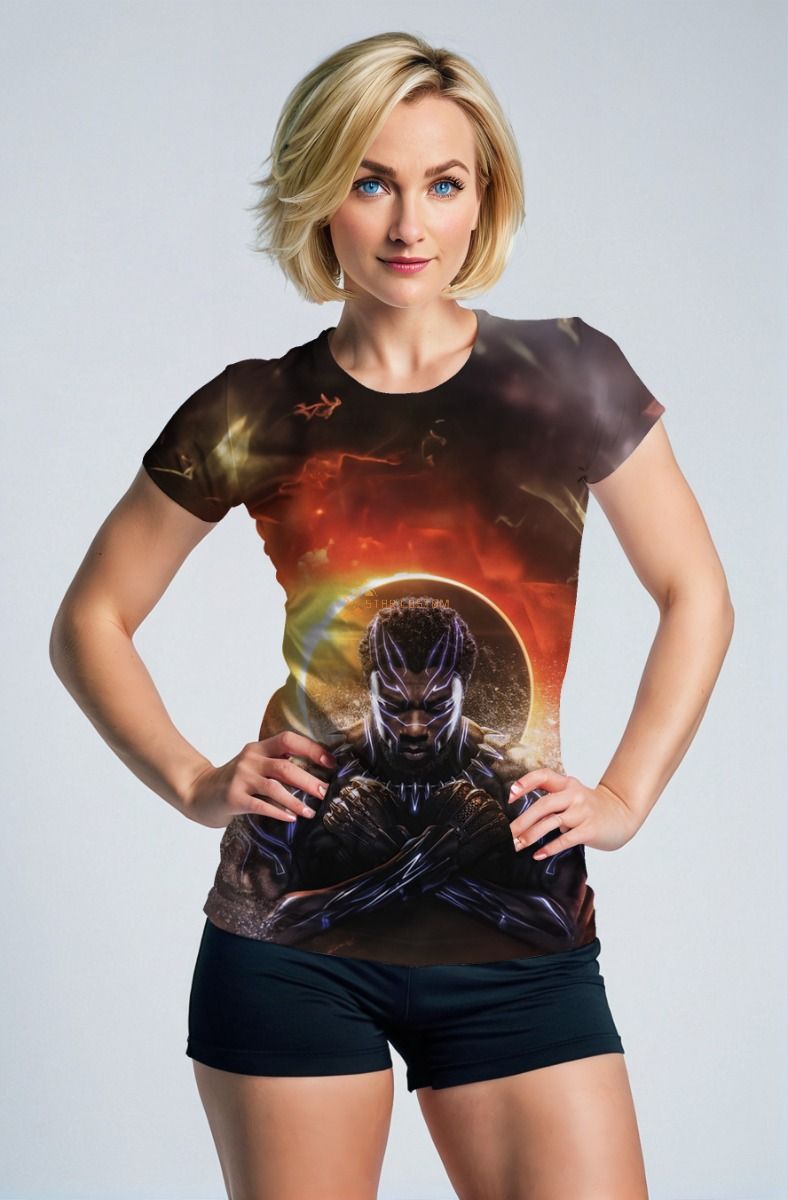 Black Panther Wakanda Forever Sunset Glow Marvel Design Women’s T-Shirt